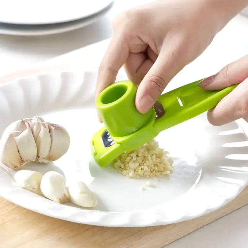 Mini Garlic Grinder Creative Garlic Press Kitchen Garlic Mash Manual Garlic Mashing Green Kitchen Gadgets