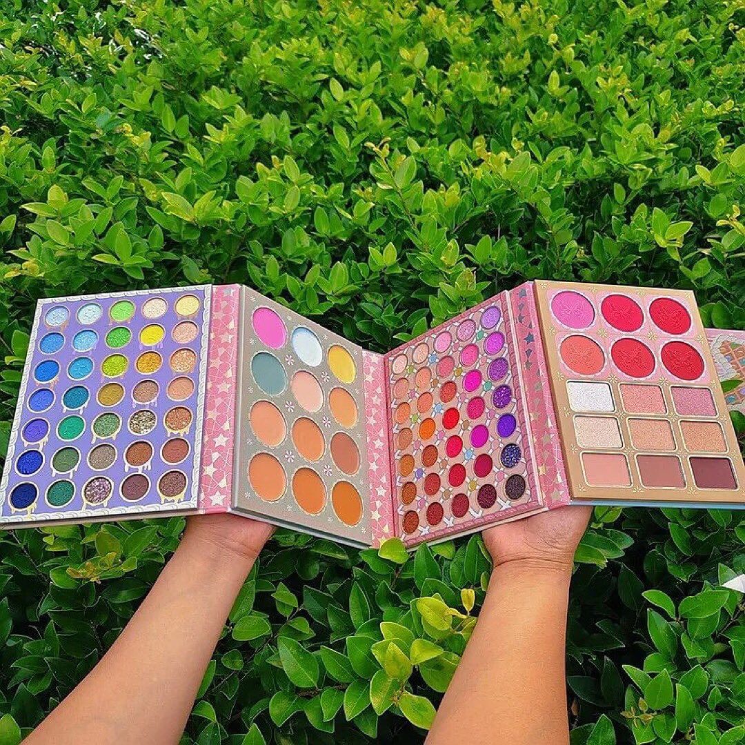 97 Colors Eyeshadow Palette Pearl Matte Shimmer Glitter Glow Blush Fix Multi-Purpose Makeup Palette Eye Pigment Set