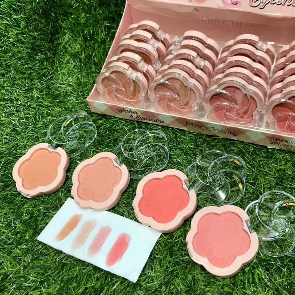 Flower Face Blush Clear and Natural Nude Makeup Blusher