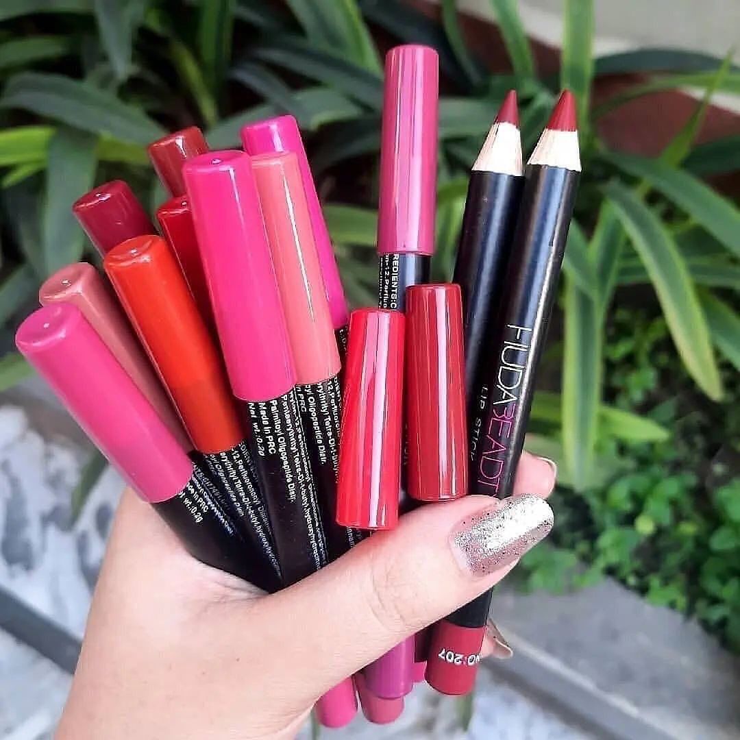 12pcs Huda Beauty Matte Lip Pencils