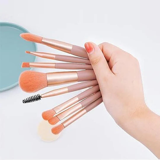 8pcs/set Travel Mini Makeup Brush Set Concealer Brush Blush Loose Powder Brush Eye Shadow Highlighter Foundation Brush Beauty Tools