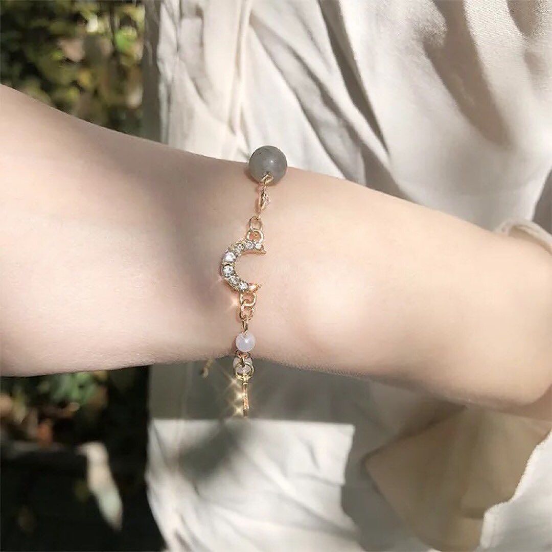 Exquisite Crystal Pearl Star Moon Trendy Bracelet Simple Temperament Sweet Style Bracelet